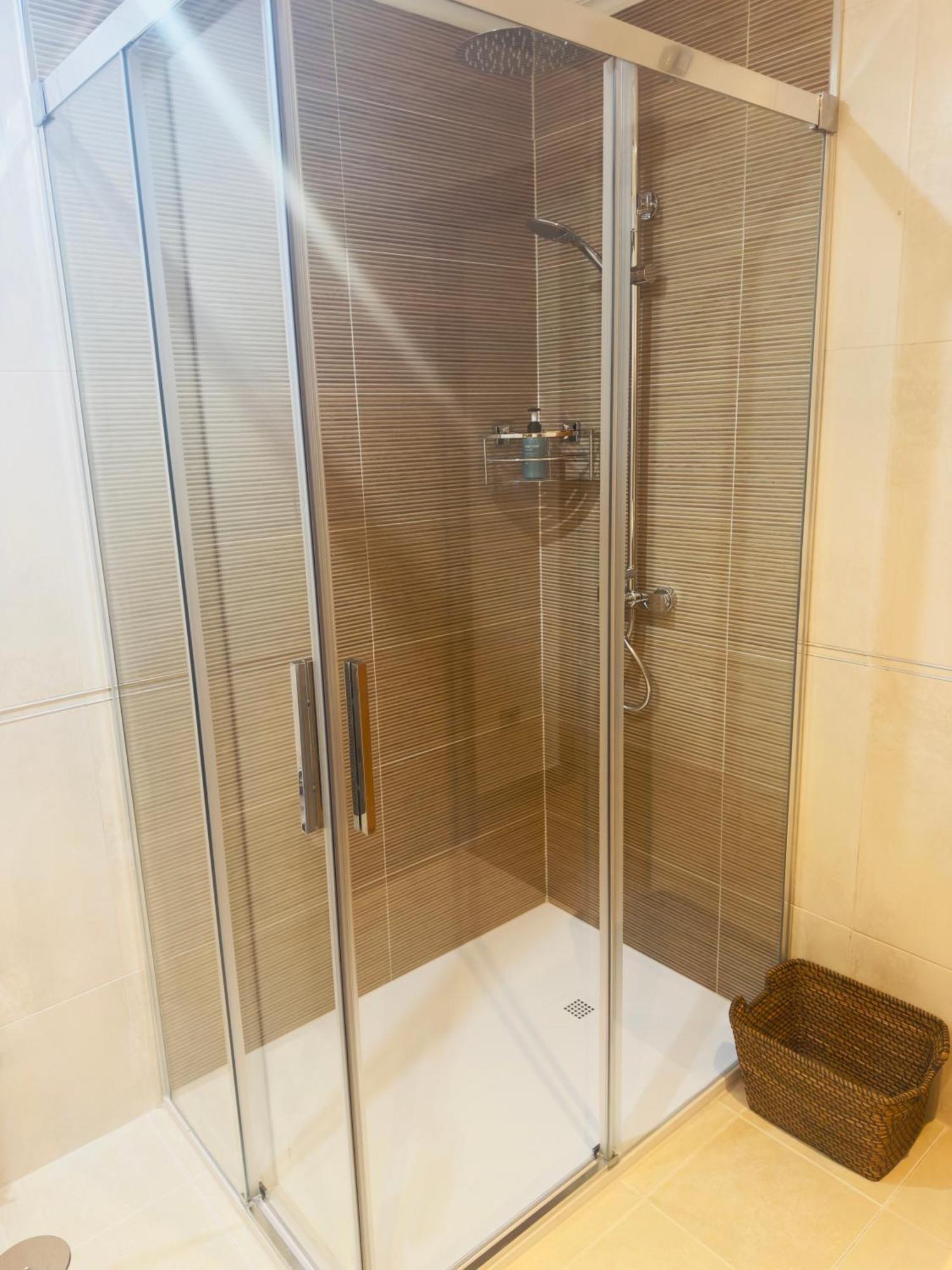 Apartamento En Primera Linea De Playa Riazor Ла Коруня Екстериор снимка